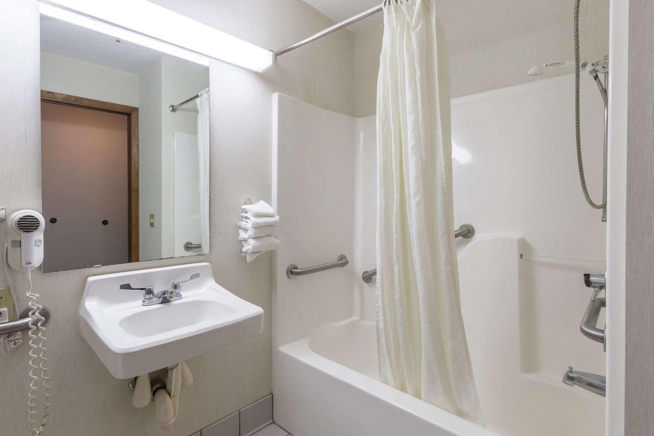 Rodeway Inn Mineral Wells Kültér fotó
