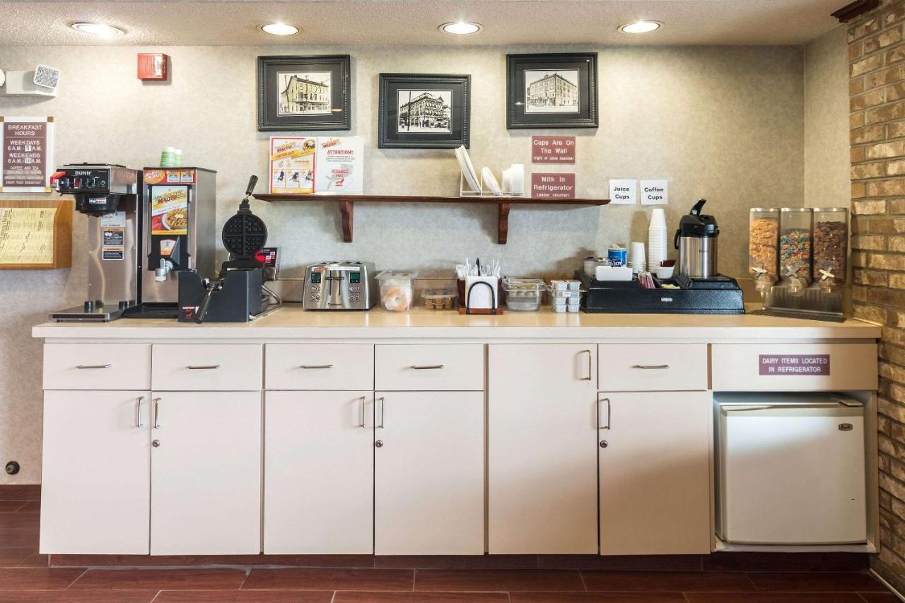 Rodeway Inn Mineral Wells Kültér fotó