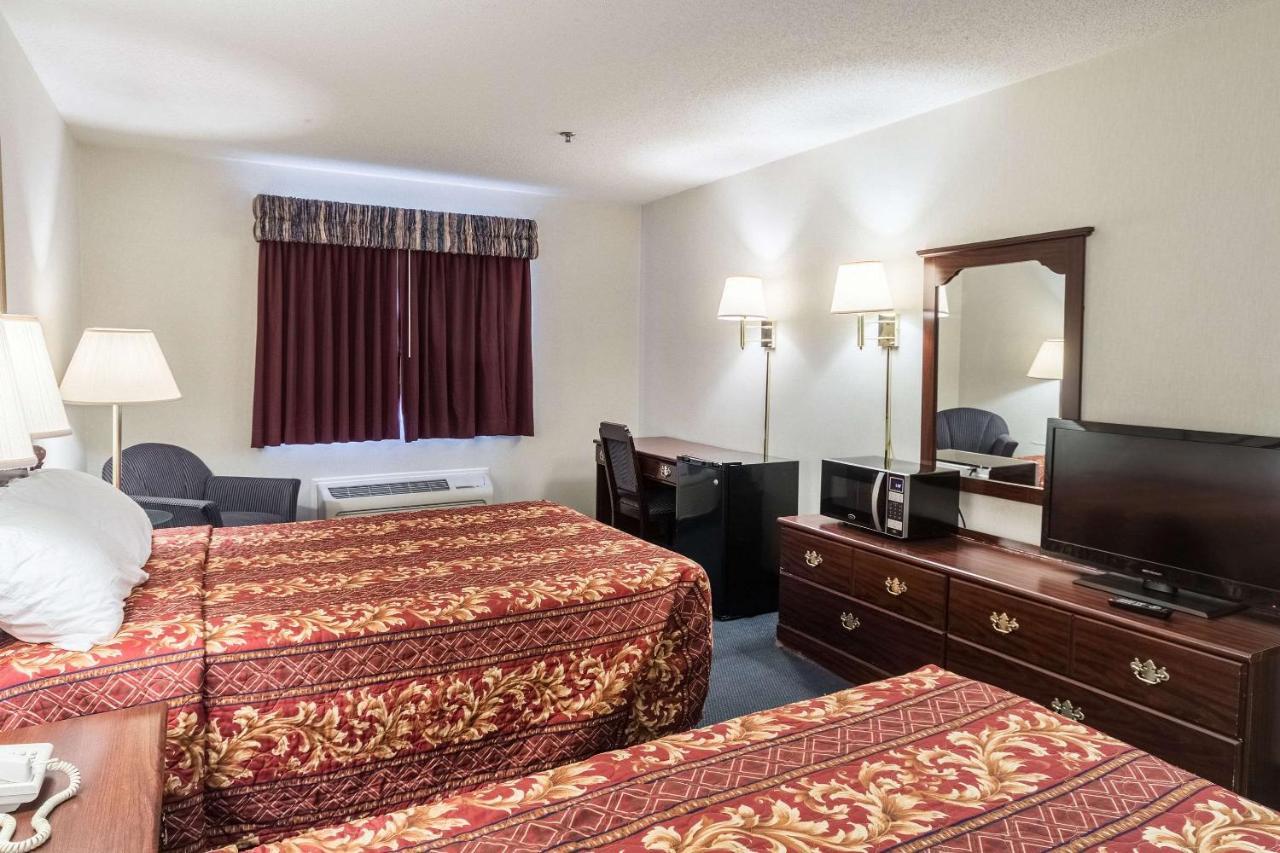 Rodeway Inn Mineral Wells Kültér fotó